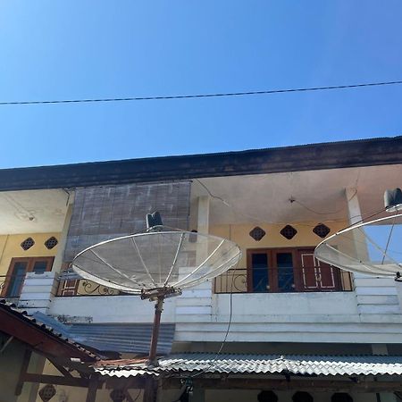 Winner House Lovina Exterior foto